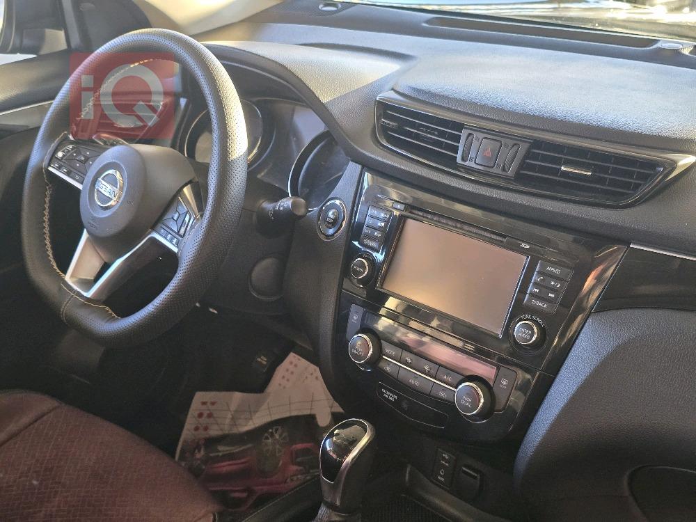 نيسان روج سبورت